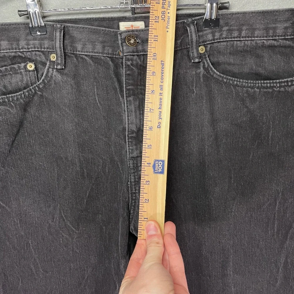 Dockers Mens‎ 40x32 Black Jeans Straight Leg Faded Denim Button Fly
